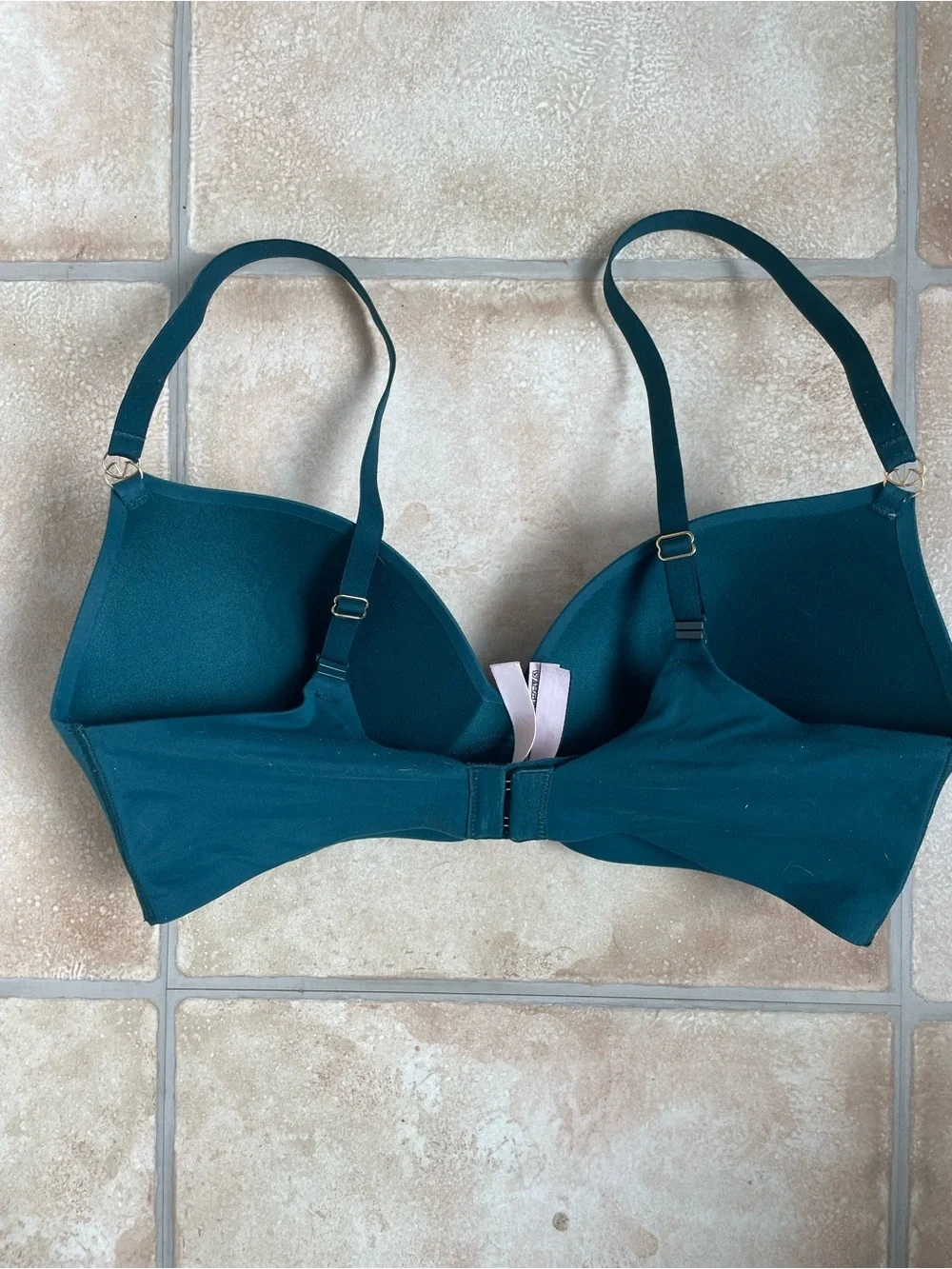 Victoria Secret Love Cloud Smooth Wireless Push Up Plunge Bra, Teal; 34D